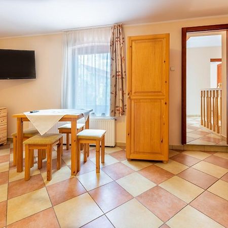 Varazsko Apartman Gyula Exterior photo